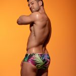 Bañador ancho floral negro